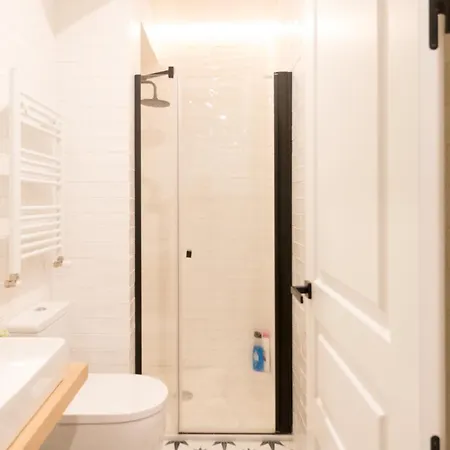 Daire New Abando Ac By Staynnapartments *